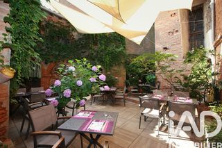  Immeuble � vendre 318 m�