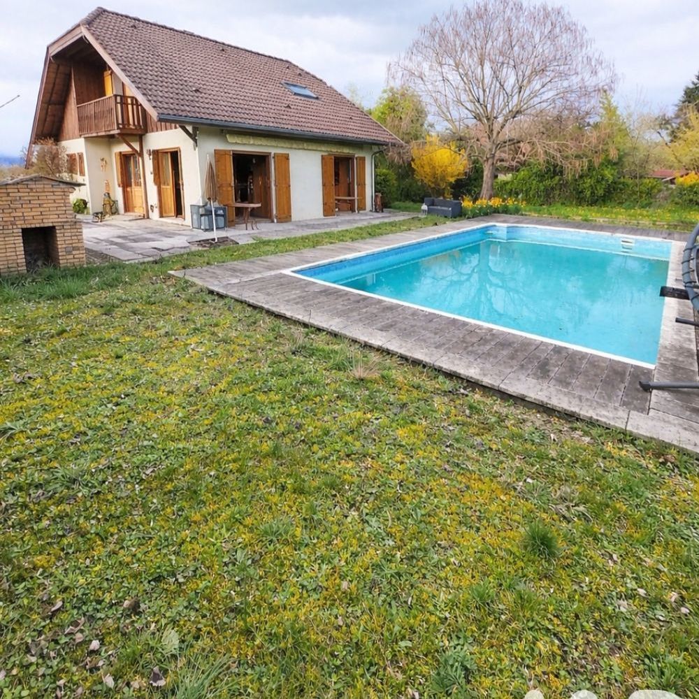 � vendre  Maison Saint-Julien-en-Genevois (74160)