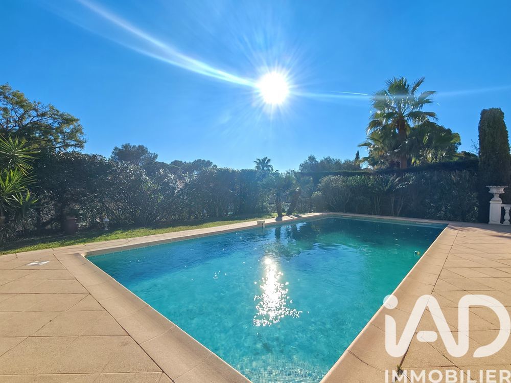 � vendre  Maison Saint-Rapha�l (83700)