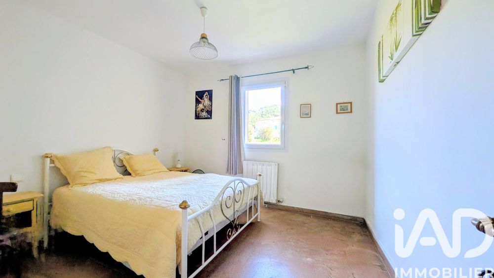 � vendre  Maison Saint-Cyr-sur-Mer (83270)