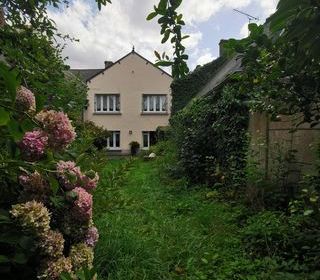  Immeuble � vendre 273 m�