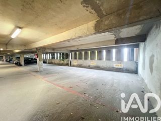  Parking / Garage � vendre 12 m�
