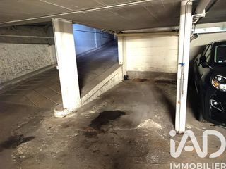  Parking / Garage � vendre 12 m�