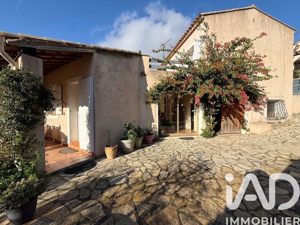 � vendre  Maison Hy�res (83400)