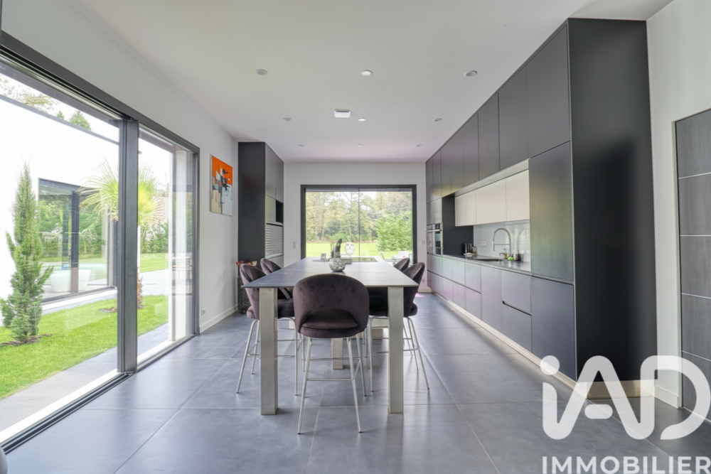 � vendre  Villa Lamorlaye (60260)