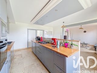  Immeuble � vendre 286 m�