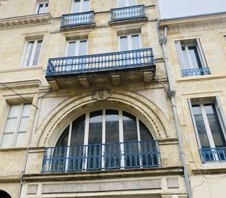  Appartement � vendre 1 pi�ce 107 m�