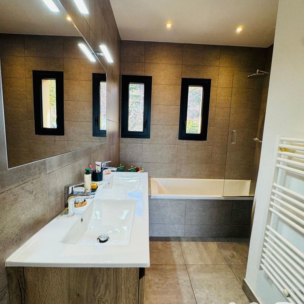 � vendre  Villa Poleymieux-au-Mont-d'Or (69250)