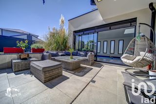  Villa � vendre 8 pi�ces 270 m�