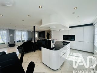  Maison � vendre 8 pi�ces 237 m�