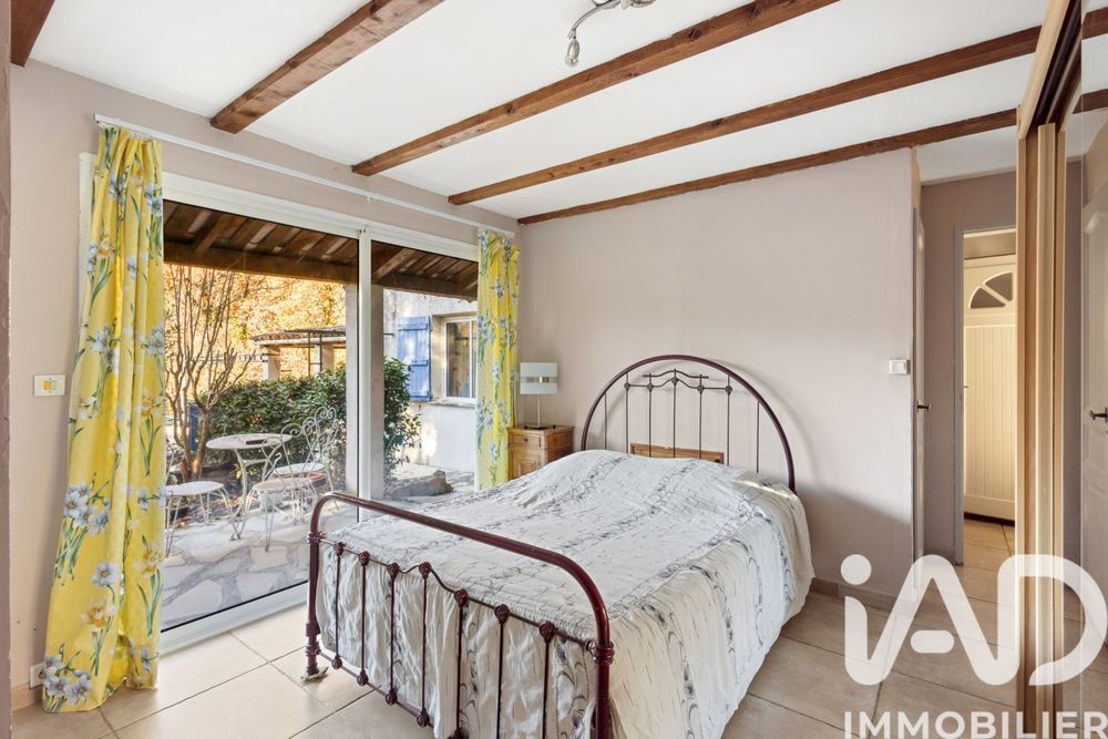 � vendre  Maison Jouques (13490)