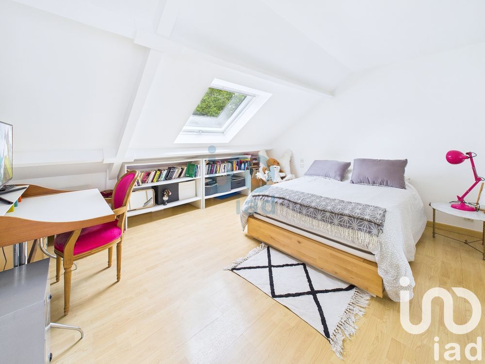 � vendre  Villa Sainte-Genevi�ve-des-Bois (91700)