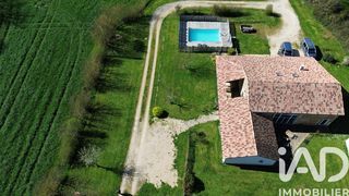  Maison � vendre 11 pi�ces 204 m�