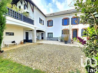  Maison � vendre 9 pi�ces 382 m�