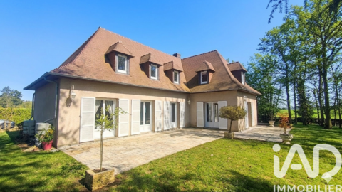   Vente Domaine 6 pi�ces Maison - 6 pi�ce(s) - 168 m�