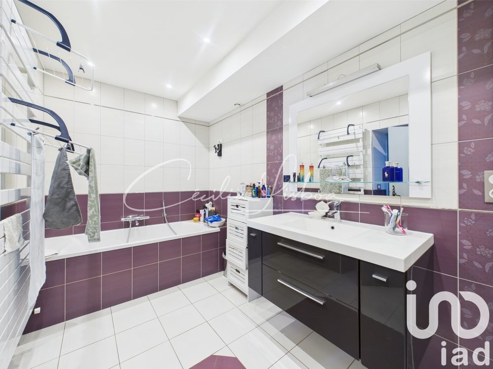 � vendre  Maison Saint-S�rotin (89140)