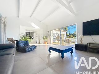  Maison � vendre 10 pi�ces 270 m�