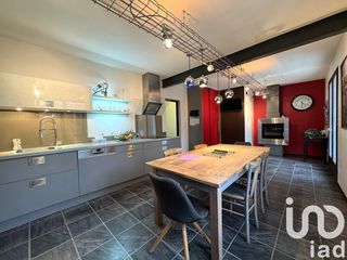  Maison � vendre 8 pi�ces 198 m�