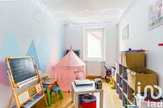  Appartement � vendre 5 pi�ces 111 m�