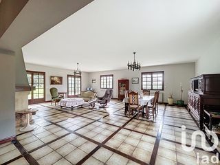  Maison � vendre 6 pi�ces 225 m�