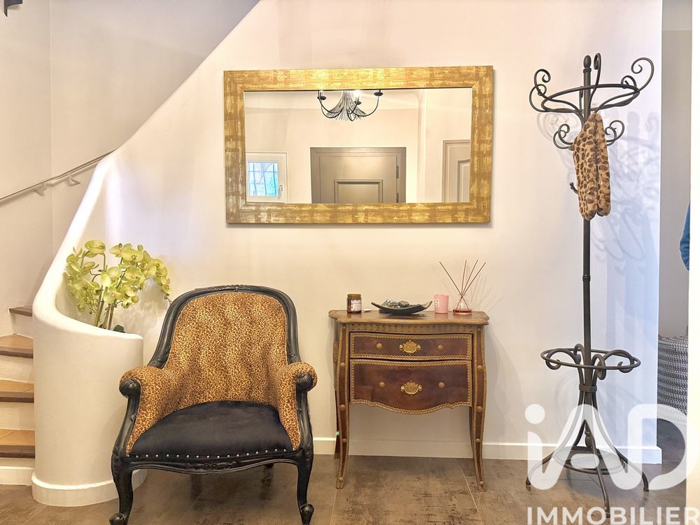 � vendre  Maison Mimet (13105)
