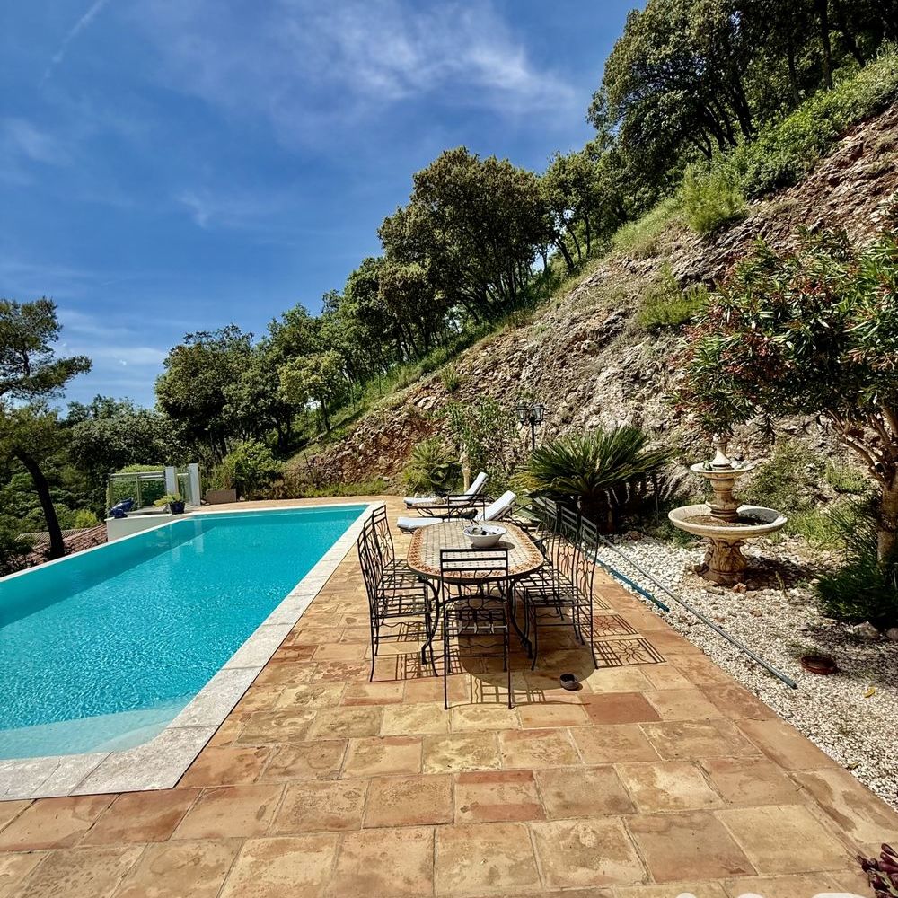 � vendre  Villa Vidauban (83550)