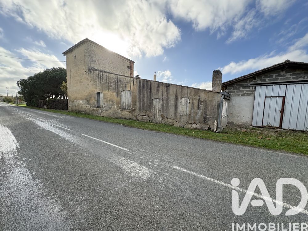 � vendre  Maison Lussac (33570)