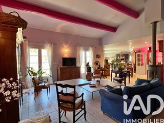  Maison � vendre 7 pi�ces 266 m�