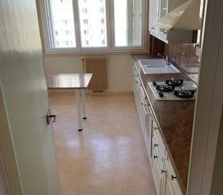  Appartement � vendre 4 pi�ces 70 m�