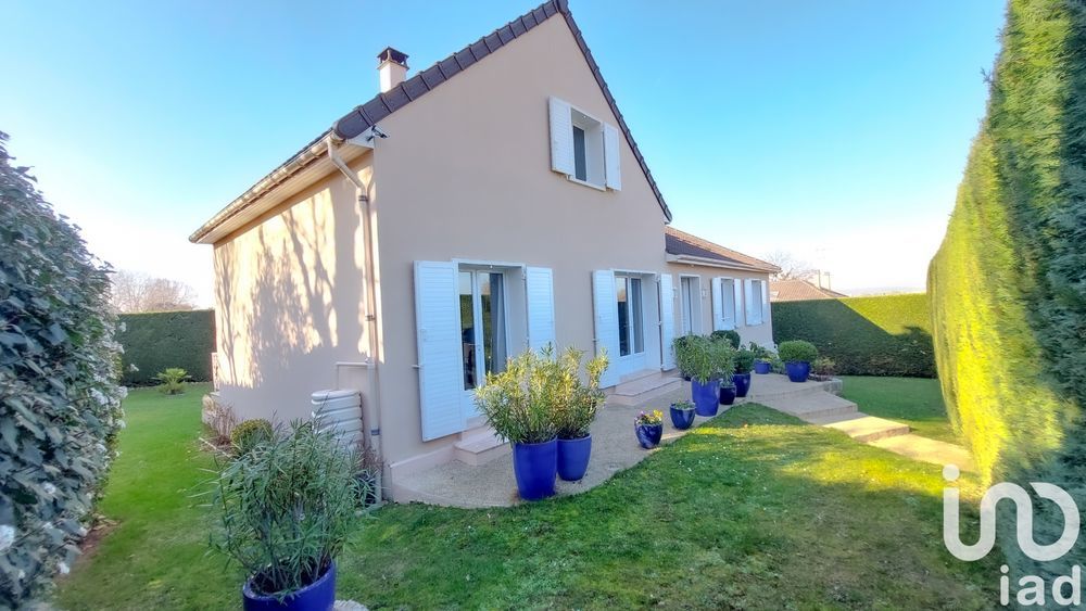 � vendre  Maison Montfort-l'Amaury (78490)