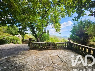  Maison � vendre 10 pi�ces 240 m�