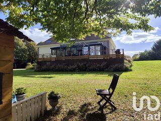  Maison � vendre 9 pi�ces 303 m�