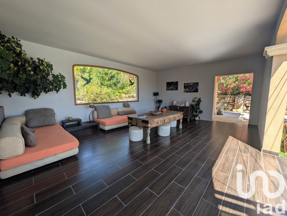 � vendre  Maison Bormes-les-Mimosas (83230)