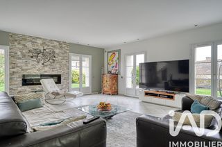  Villa � vendre 9 pi�ces 244 m�