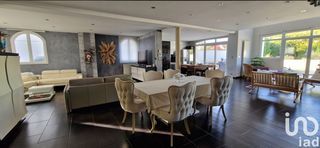  Maison � vendre 7 pi�ces 240 m�