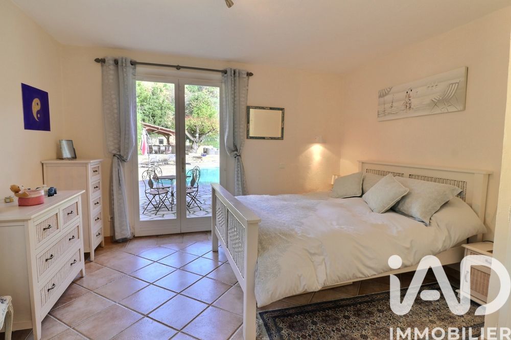 � vendre  Maison Cotignac (83570)