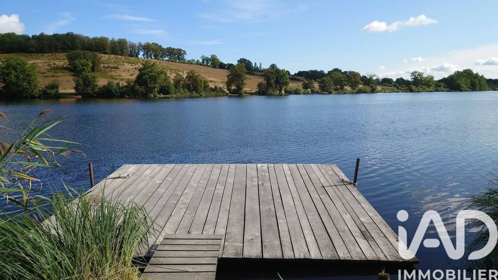 � vendre  Maison Ch�teaumeillant (18370)