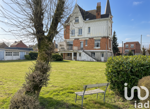   Vente Demeure 13 pi�ces Maison - 13 pi�ce(s) - 300 m�