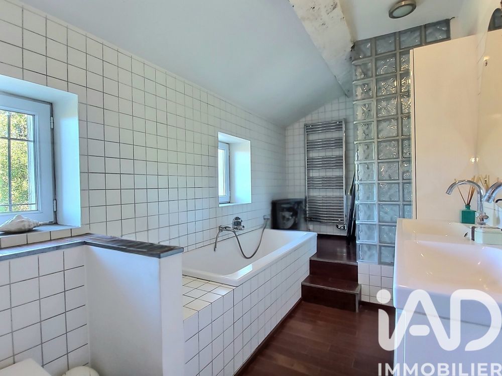 � vendre  Maison N�oules (83136)