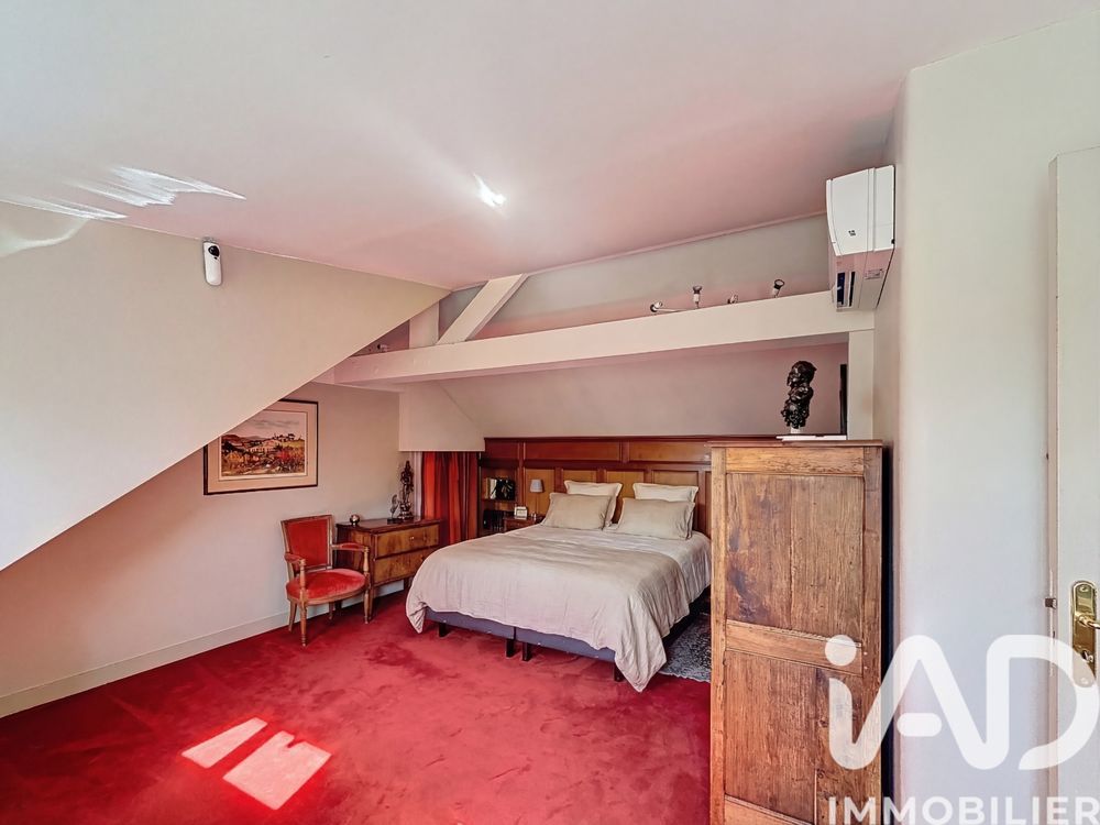 � vendre  Maison Vaucresson (92420)