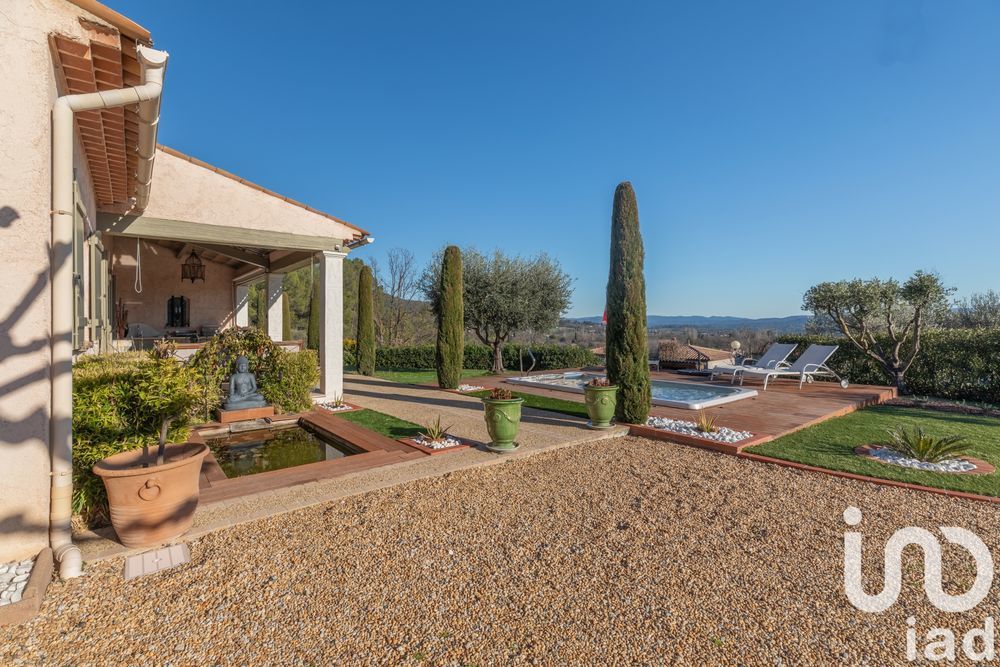 � vendre  Maison Tourrettes (83440)