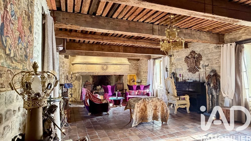 � vendre  Propri�t�/ch�teau Caderousse (84860)