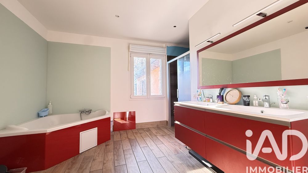 � vendre  Maison Vouziers (08400)