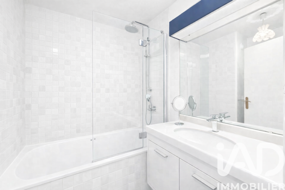 � vendre  Appartement Courbevoie (92400)