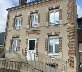  Maison � vendre 9 pi�ces 205 m�