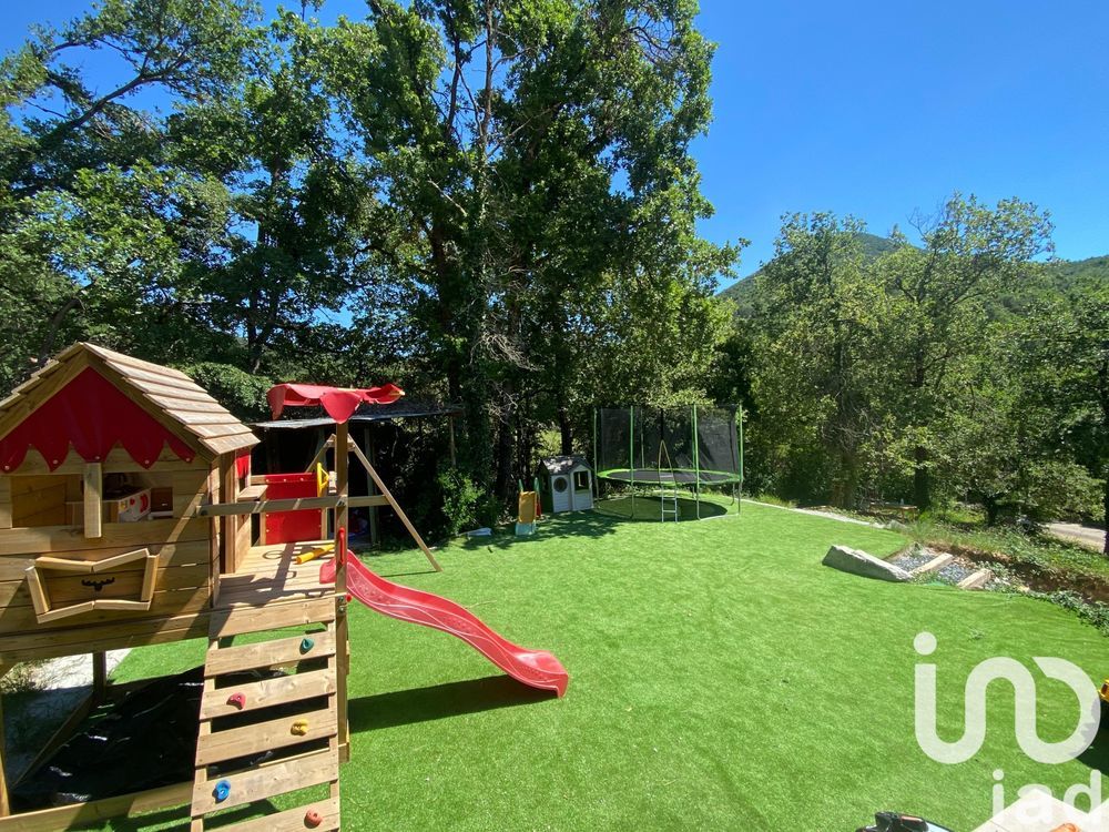 � vendre  Maison Les Tourrettes (26740)