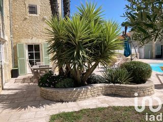  Maison � vendre 9 pi�ces 275 m�