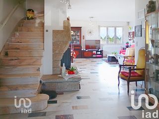  Maison � vendre 7 pi�ces 240 m�