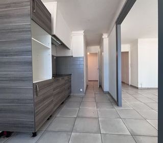  Appartement � vendre 4 pi�ces 92 m�