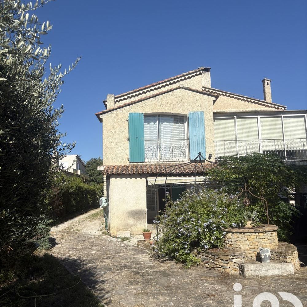 � vendre  Maison Saint-Cyr-sur-Mer (83270)